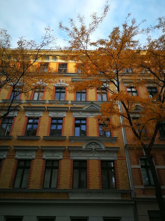 Schoener Wohnen Im Denkmal - Grosszuegig Geschnitten, Kostenfreies Wlan Leipzig Exterior foto